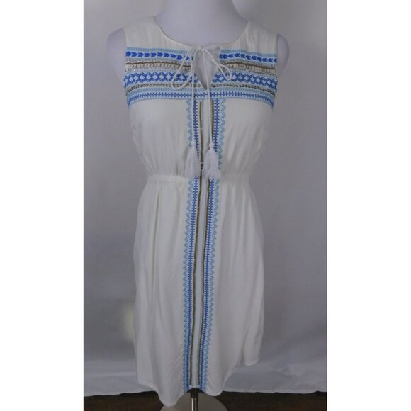 White Sleeveless Boho Dress Tassels Embroidered Details By Fejéj Sz 2 - Picture 1 of 12